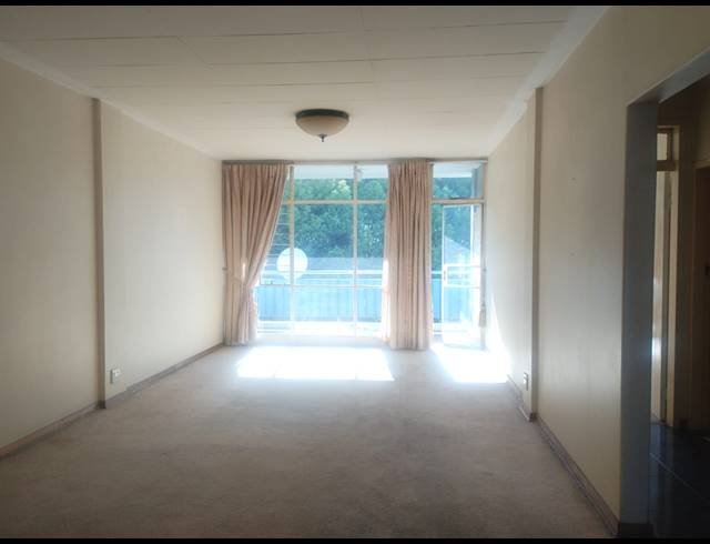2 BEDROOM FLAT FOR SALE IN ARCON PARK